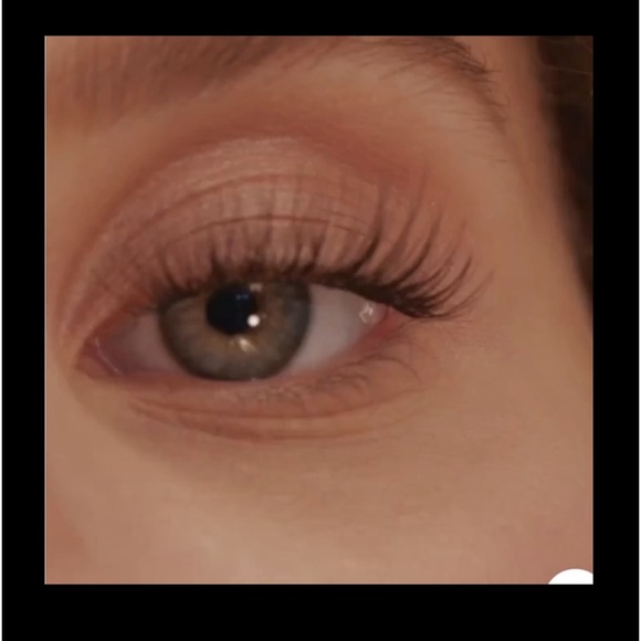 Lashify Curl Plus C14 + Lashes NWT in Black - Picture 3 of 4